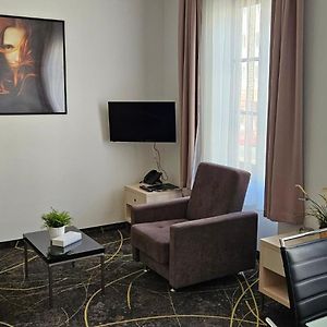 Suite met een Slaapkamer en een King Size Bed